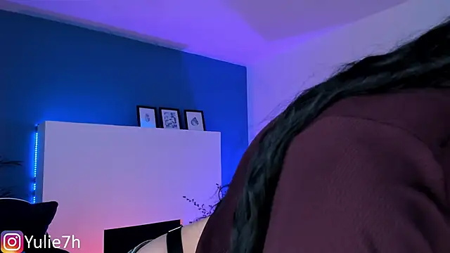 Snapshot of _Jessy_Moon_ chatting on September 25, 2025, 7:42 pm Jessy Moon online show from September 25, 2025, 7:42 pm