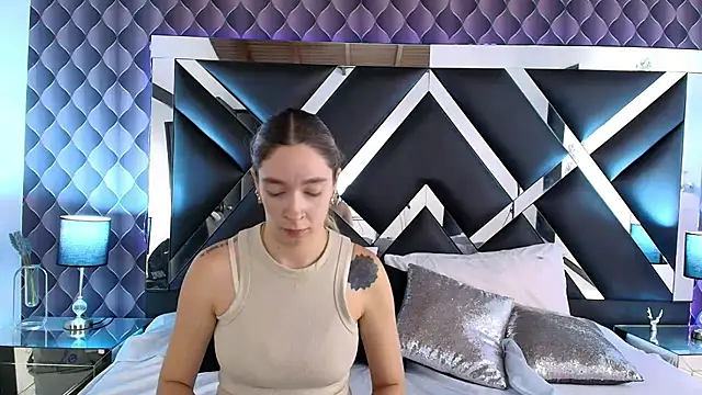 Snapshot of victoriaa_lee_ chatting on February 10, 2025, 7:17 pm victoriaa lee online show from February 10, 2025, 7:17 pm