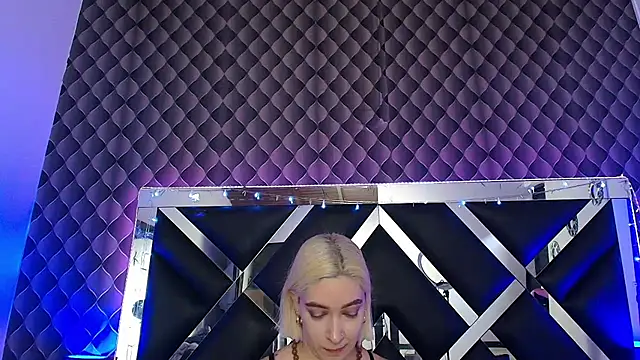 Snapshot of victoriaa_lee_ chatting on July 11, 2026, 7:14 pm victoriaa lee online show from July 11, 2026, 7:14 pm