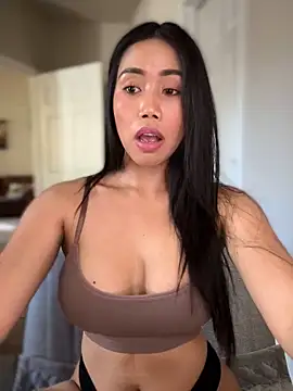 JazzieXo online show from November 14, 2025, 9:07 pm