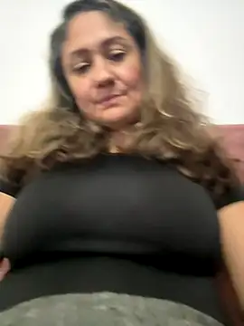 gabiTetas online show from October 16, 2025, 9:34 pm