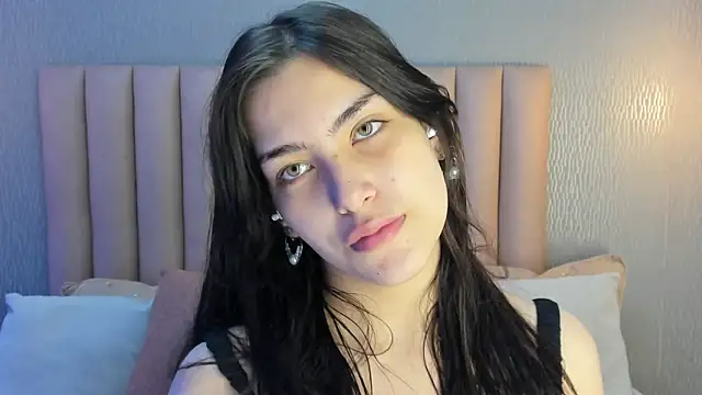 Snapshot of Alexa_Thaylor_ chatting on September 27, 2025, 1:28 pm Alexa Thaylor online show from September 27, 2025, 1:28 pm
