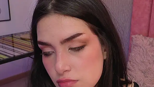 Snapshot of Alexa_Thaylor_ chatting on May 1, 2026, 6:13 pm Alexa Thaylor online show from May 1, 2026, 6:13 pm