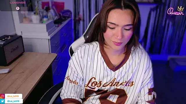 Snapshot of ImLui_lu chatting on April 14, 2026, 10:15 pm ImLui lu online show from April 14, 2026, 10:15 pm