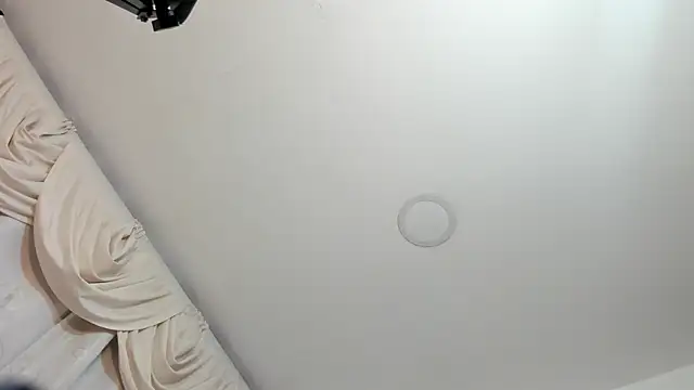 Snapshot of sarita_loven chatting on April 7, 2026, 4:47 am sarita loven online show from April 7, 2026, 4:47 am