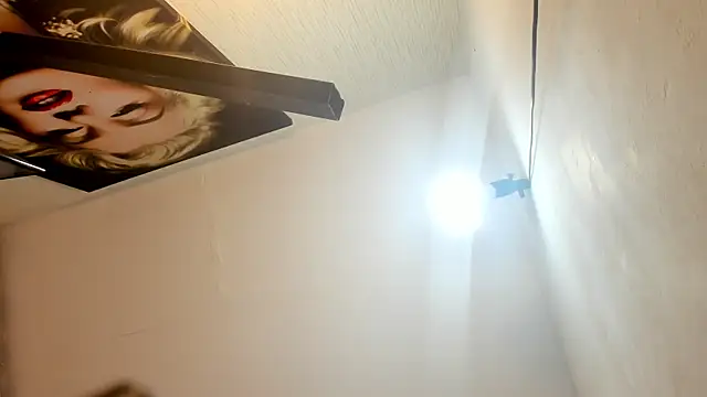 Snapshot of sarita_loven chatting on April 14, 2026, 4:50 am sarita loven online show from April 14, 2026, 4:50 am