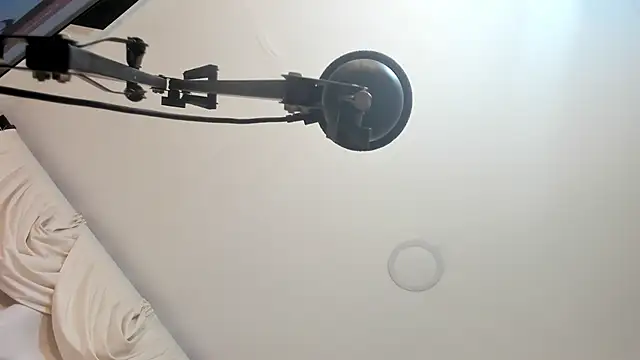 Snapshot of sarita_loven chatting on April 10, 2026, 4:30 am sarita loven online show from April 10, 2026, 4:30 am