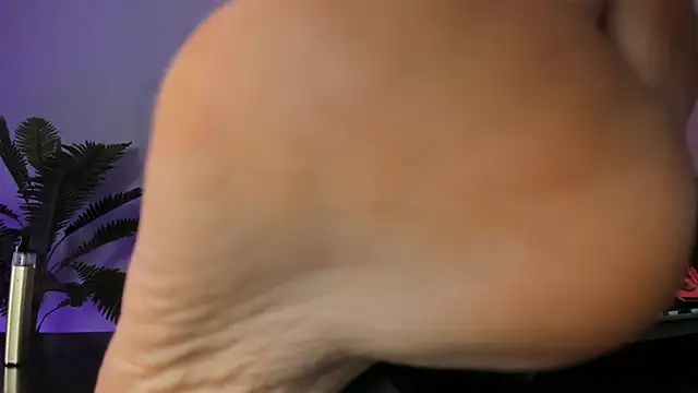 RebeccaMartinez online show from March 2, 2025, 12:25 pm