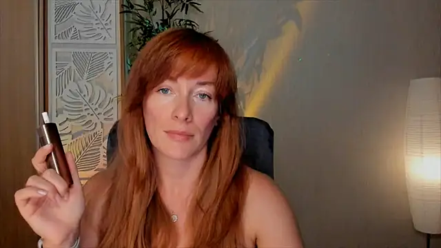 RebeccaMartinez online show from June 26, 2026, 9:04 am