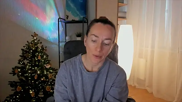 RebeccaMartinez online show from December 20, 2025, 8:28 am