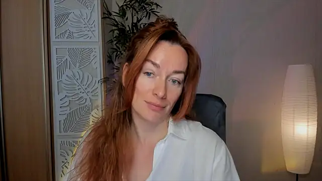 RebeccaMartinez online show from April 3, 2026, 6:20 am