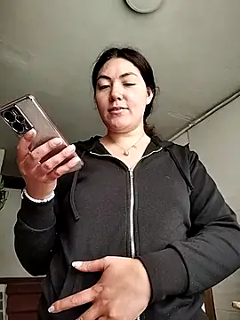 Snapshot of katha_steele_ chatting on October 14, 2025, 4:18 pm katha steele online show from October 14, 2025, 4:18 pm