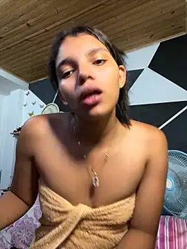 emilyharber online show from September 10, 2025, 2:32 am