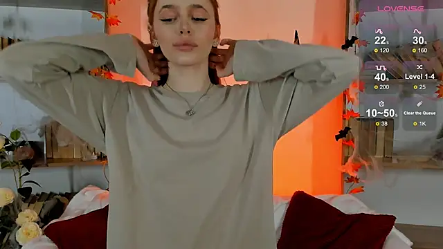 Phoenix Margo online show from October 16, 2025, 10:56 am