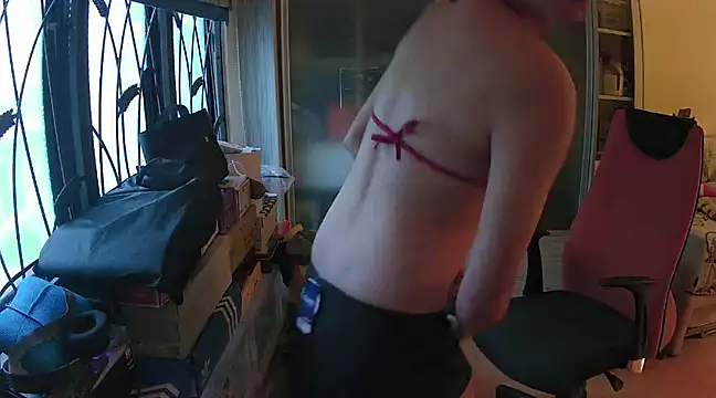 swimsuitloves online show from March 13, 2025, 11:27 pm