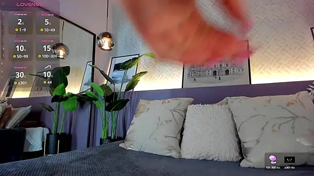 susan cute198 online show from January 7, 2026, 12:10 pm