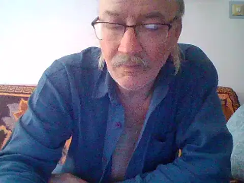 Snapshot of cumloverboyxx69 chatting on February 20, 2025, 1:30 pm cumloverboyxx69 online show from February 20, 2025, 1:30 pm