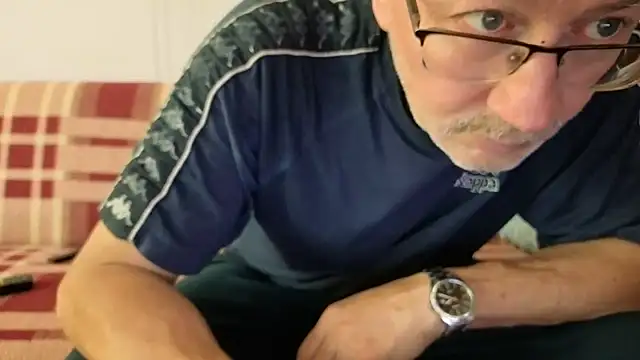 Snapshot of cumloverboyxx69 chatting on September 24, 2025, 12:22 pm cumloverboyxx69 online show from September 24, 2025, 12:22 pm