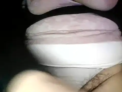 Snapshot of sexmilf- chatting on March 18, 2025, 11:20 pm sexmilf- online show from March 18, 2025, 11:20 pm