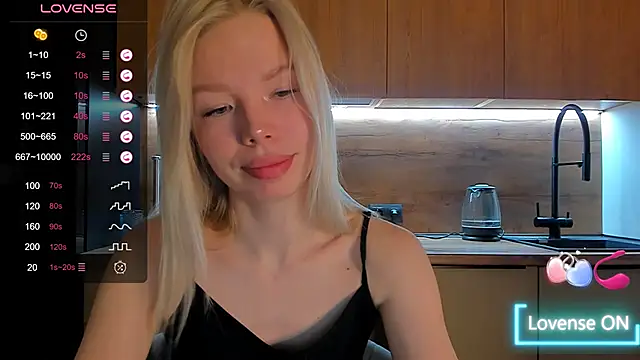 Olivia Bells online show from March 12, 2026, 10:14 pm
