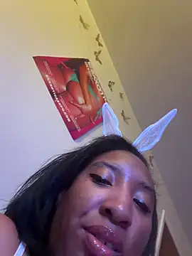 Iceblanca online show from May 29, 2026, 2:17 am