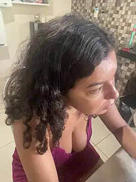 -Marivalda- online show from December 4, 2025, 9:08 am