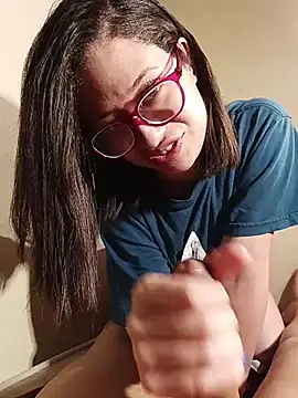 Snapshot of AmazingFuckCam chatting on July 5, 2026, 7:15 am AmazingFuckCam online show from July 5, 2026, 7:15 am