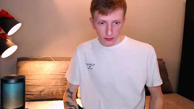 Snapshot of juliaanddima chatting on November 28, 2025, 9:26 pm juliaanddima online show from November 28, 2025, 9:26 pm