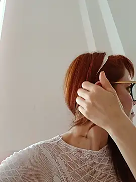 Snapshot of Meganlola chatting on November 4, 2025, 6:55 pm Meganlola online show from November 4, 2025, 6:55 pm