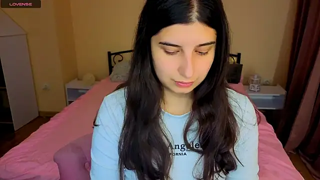 Linda EX online show from June 2, 2026, 6:02 am