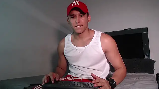 angel sensual95 online show from July 9, 2026, 4:13 am