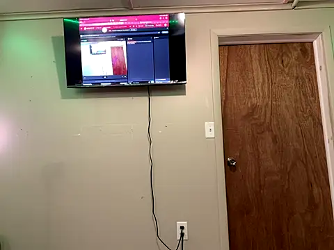 1Lustfully yours online show from December 16, 2025, 3:11 am