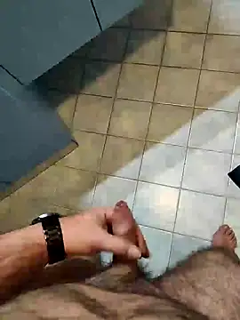 Snapshot of orsettoCum chatting on December 28, 2024, 4:20 pm orsettoCum online show from December 28, 2024, 4:20 pm