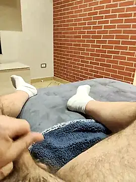 Snapshot of orsettoCum chatting on November 21, 2025, 9:47 pm orsettoCum online show from November 21, 2025, 9:47 pm