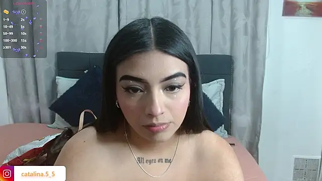 eva six online show from October 12, 2025, 6:42 pm