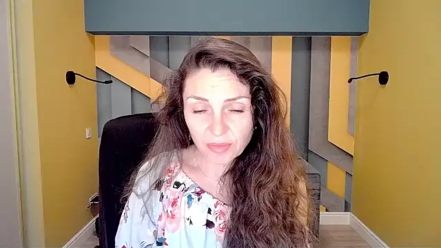 EllaLong online show from February 13, 2025, 12:32 pm