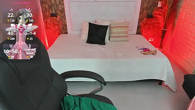 Snapshot of kitty__horny chatting on March 19, 2025, 11:28 am kitty  horny online show from March 19, 2025, 11:28 am