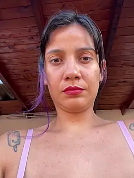 Snapshot of kitty__horny chatting on February 20, 2025, 9:42 pm kitty  horny online show from February 20, 2025, 9:42 pm