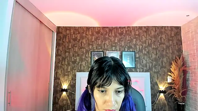 Snapshot of kitty__horny chatting on February 7, 2025, 11:34 am kitty  horny online show from February 7, 2025, 11:34 am