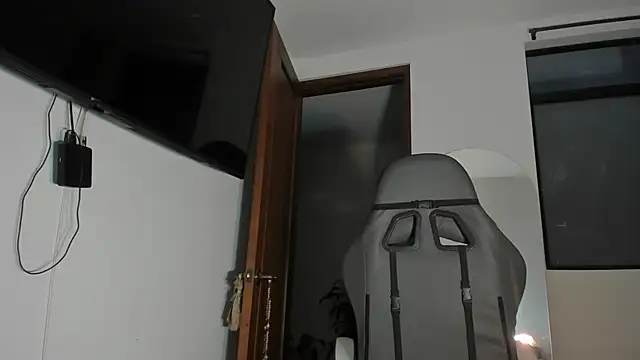 Snapshot of joss_111 chatting on February 14, 2026, 11:10 am joss 111 online show from February 14, 2026, 11:10 am