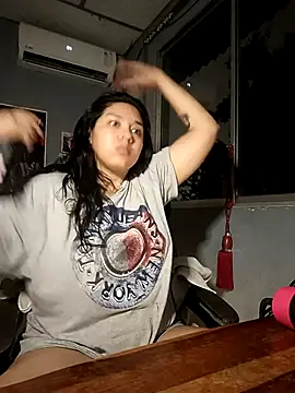 DanelyLopez online show from February 21, 2026, 2:02 am