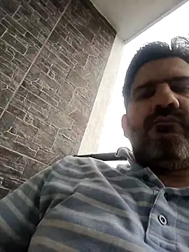 Snapshot of Maxi_TheBigDaddy chatting on November 21, 2025, 12:04 pm Maxi TheBigDaddy online show from November 21, 2025, 12:04 pm