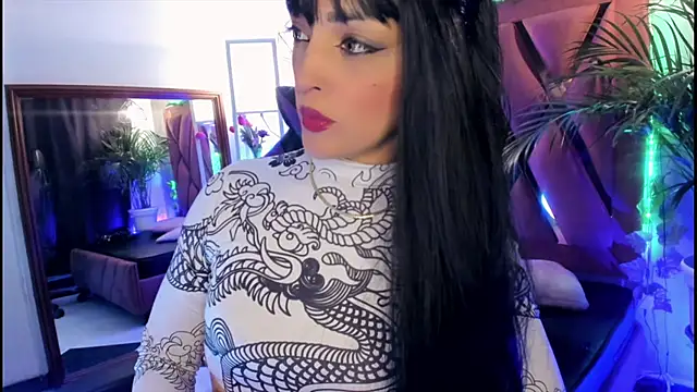 Snapshot of Megan_inked chatting on February 28, 2025, 3:26 am Megan inked online show from February 28, 2025, 3:26 am