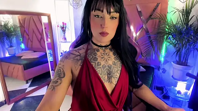 Snapshot of Megan_inked chatting on February 13, 2025, 3:18 am Megan inked online show from February 13, 2025, 3:18 am