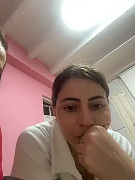 LilaSuni online show from November 22, 2025, 11:14 pm