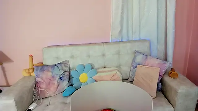 Snapshot of tinysara chatting on March 2, 2025, 4:36 pm tinysara online show from March 2, 2025, 4:36 pm