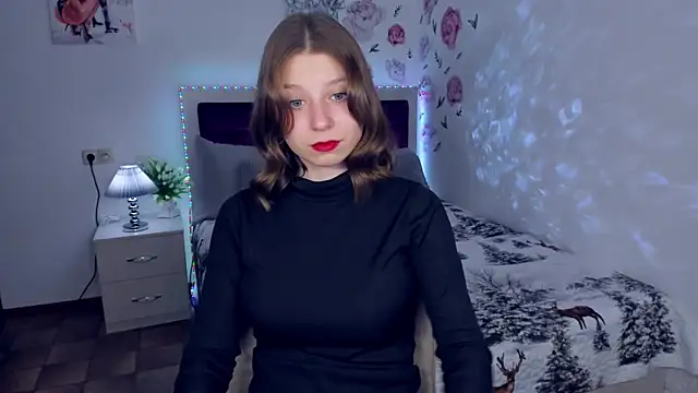 RinaMoore online show from November 28, 2025, 2:50 pm