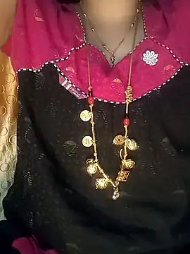 Snapshot of tuttifrutti17 chatting on January 12, 2025, 6:27 pm tuttifrutti17 online show from January 12, 2025, 6:27 pm