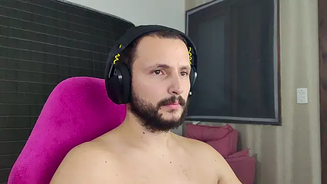 Snapshot of iurytx chatting on February 23, 2026, 5:30 am iurytx online show from February 23, 2026, 5:30 am