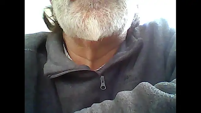 Snapshot of xcimeru chatting on February 3, 2026, 4:56 pm xcimeru online show from February 3, 2026, 4:56 pm